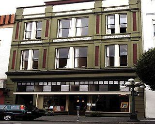 Vacation Internationale Royal Victoria Suites Exterior photo